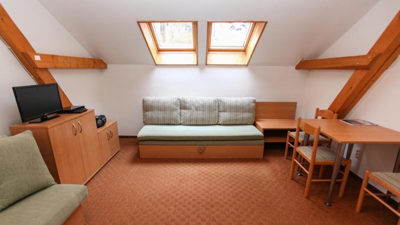 Bike & Ski Apartmany Lopusna Dolina - Vysoké Tatry Dış mekan fotoğraf